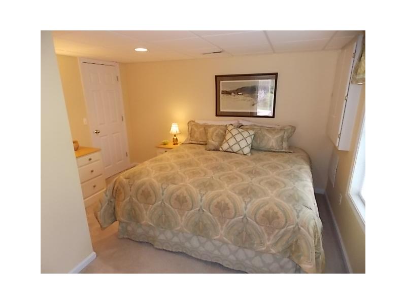 1096 Middle Road East Greenwich, RI 02818 - Photo 16 of 20 Other.