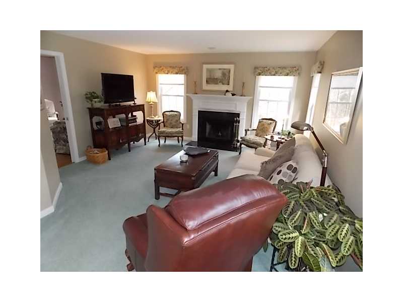 1096 Middle Road East Greenwich, RI 02818 - Photo 6 of 20 Den/Family/Great Room.