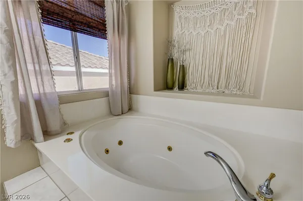 $4,000 | 268 Copper Glow Court, Henderson, NV 89074