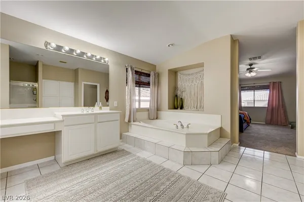 $4,000 | 268 Copper Glow Court, Henderson, NV 89074