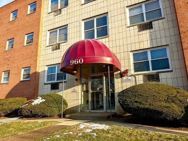 $249,000 | 960 Main Street, Hackensack, NJ 07601