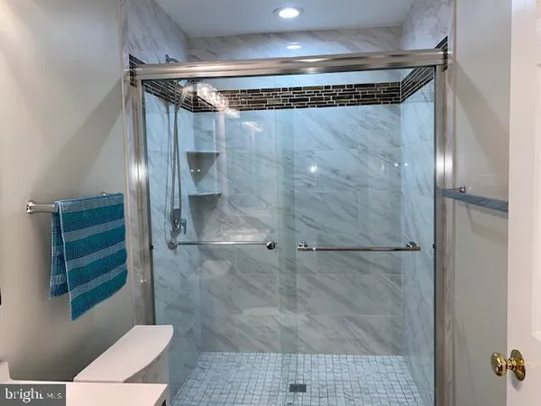 $1,950 | 15309 Briarcliff Manor Way, Burtonsville, MD 20866