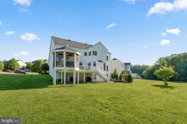 $2,100 | 15309 Briarcliff Manor Way, Burtonsville, MD 20866