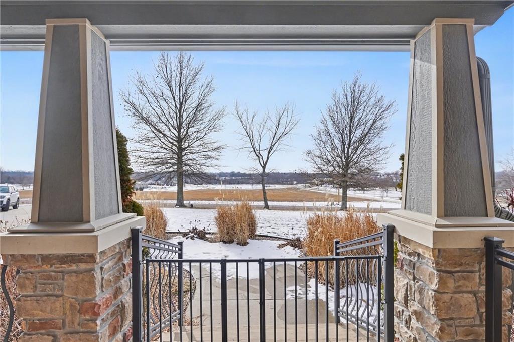 17492 Evans Road Tonganoxie, KS 66086 - Photo 9 of 80