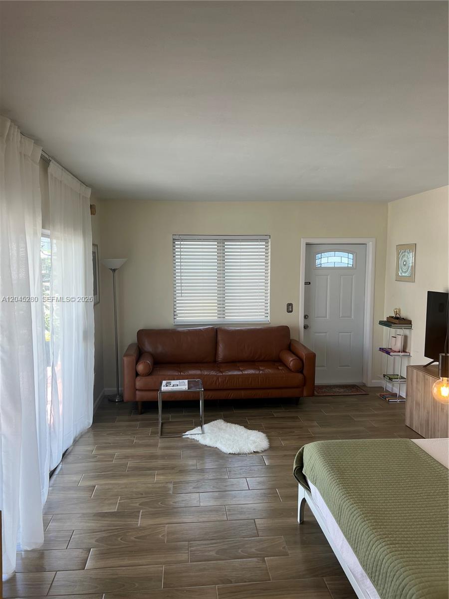 7720 Harding Avenue, Unit 8 Miami Beach, FL 33141 - Photo 12 of 33