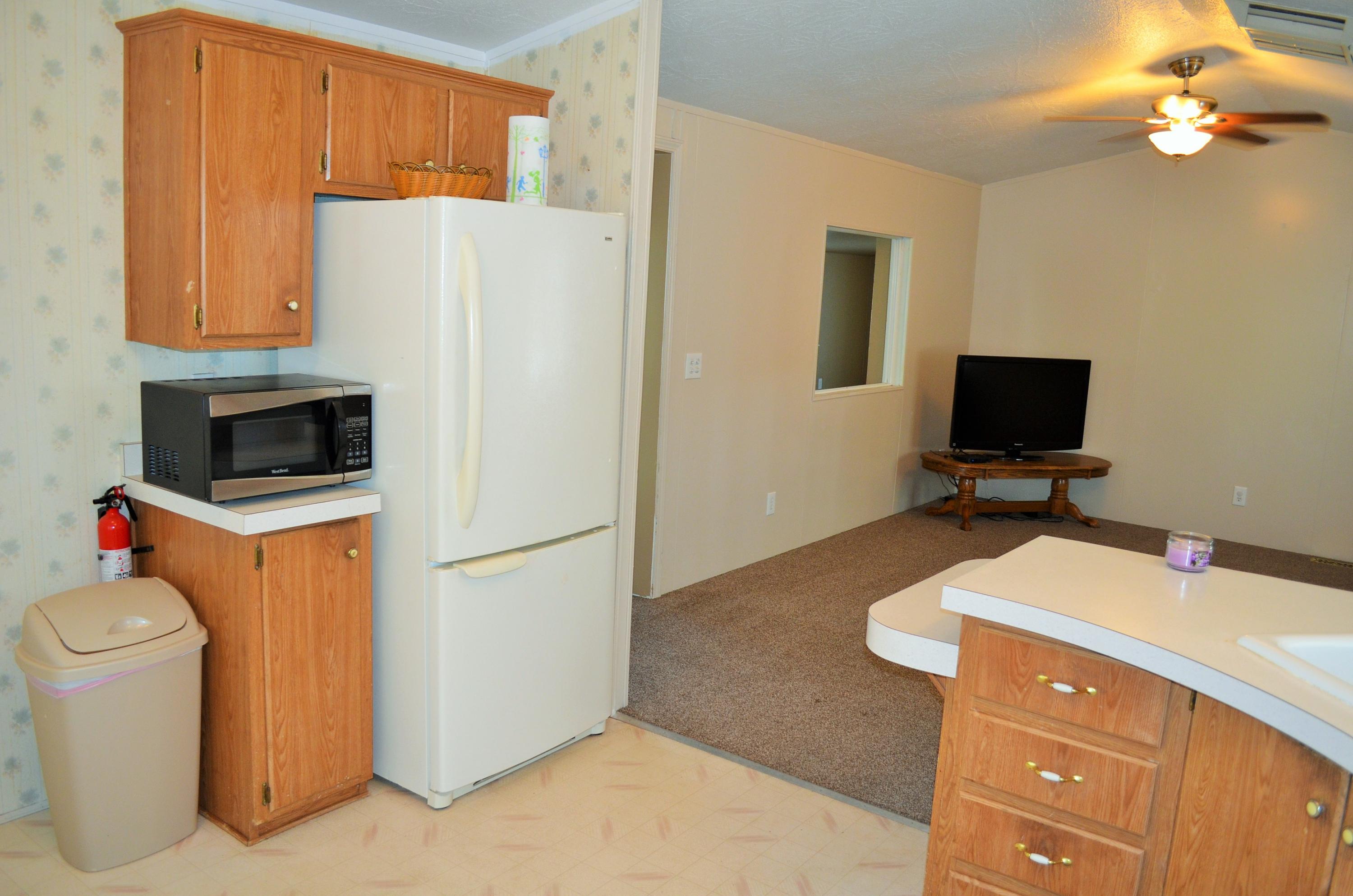 21055 Ina Way Anderson, CA 96007 - Photo 12 of 51 DSC_0204.JPG