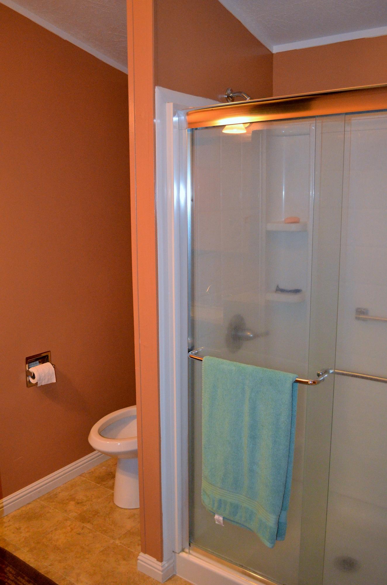 21055 Ina Way Anderson, CA 96007 - Photo 15 of 51 DSC_0192.JPG