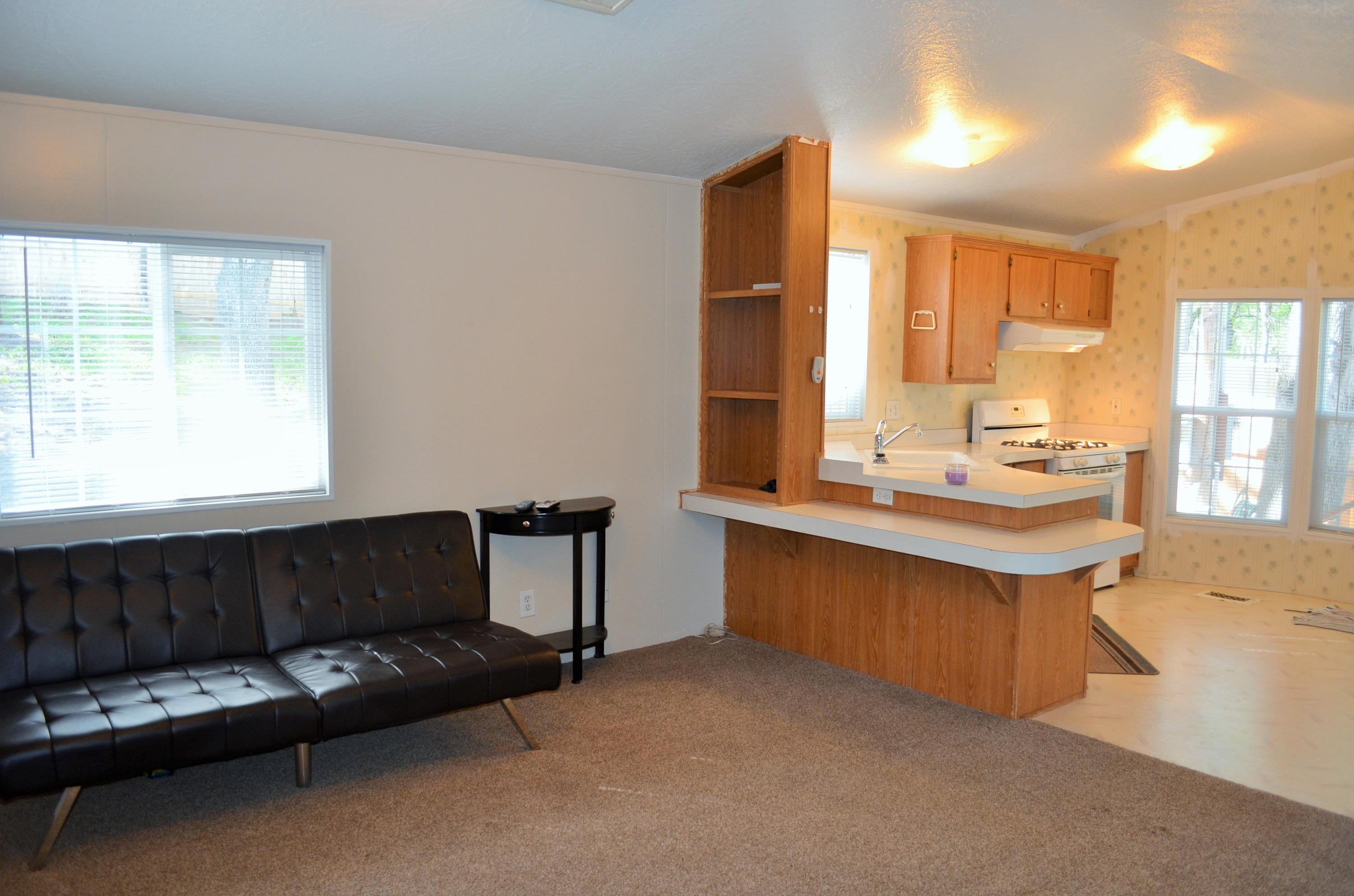 21055 Ina Way Anderson, CA 96007 - Photo 9 of 51 DSC_0211.JPG