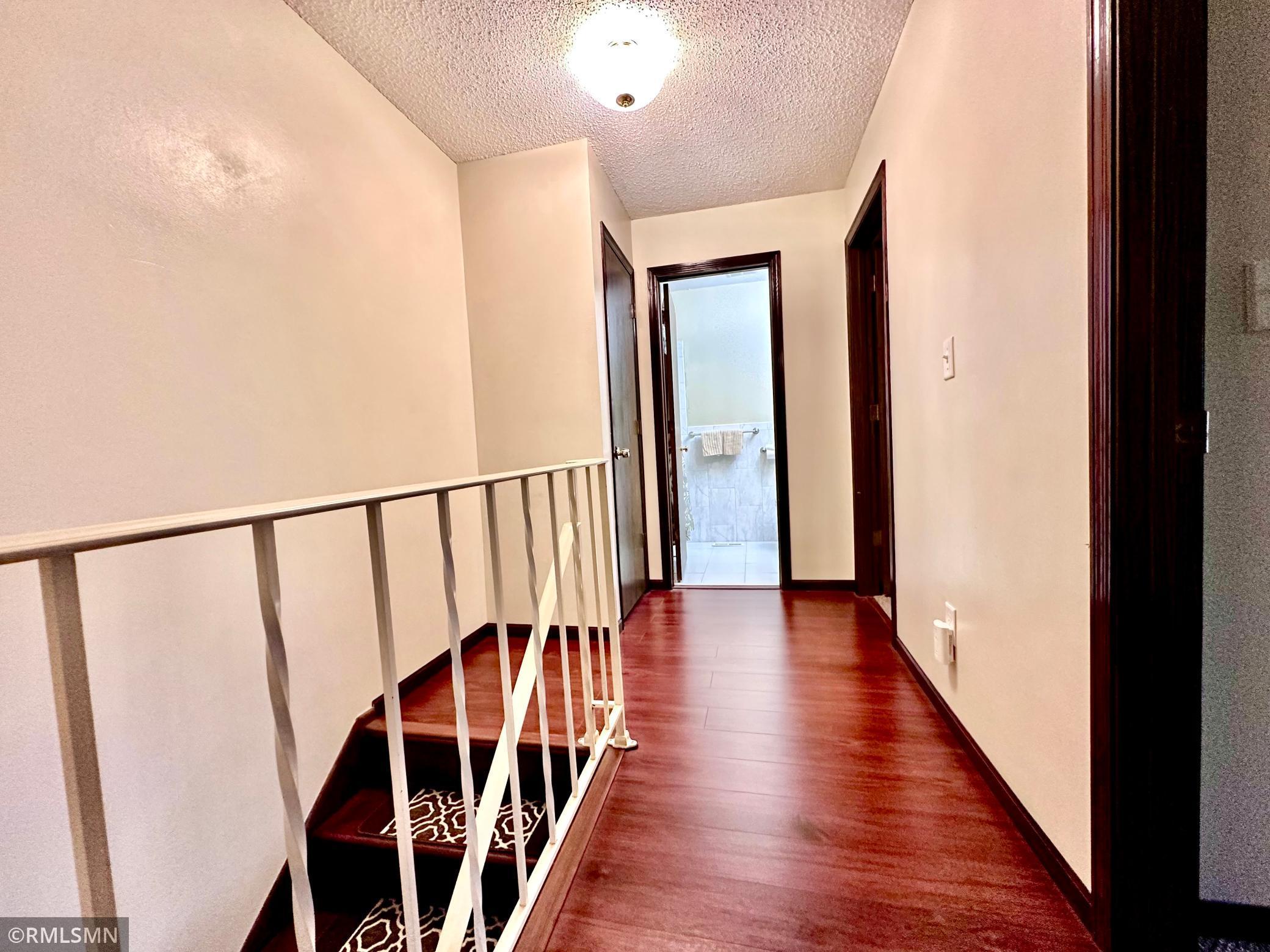 1228 Wagon Wheel Road Hopkins, MN 55343 - Photo 12 of 22