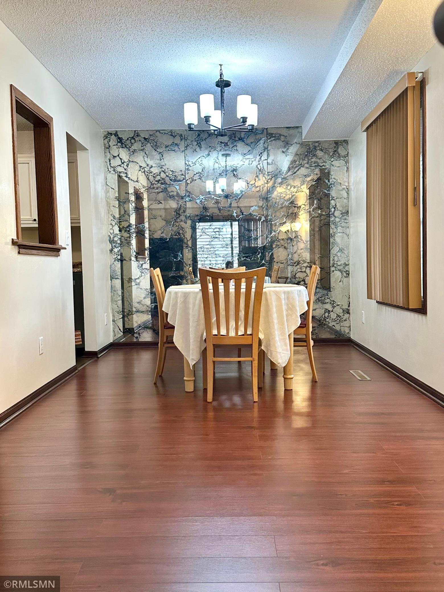 1228 Wagon Wheel Road Hopkins, MN 55343 - Photo 2 of 22