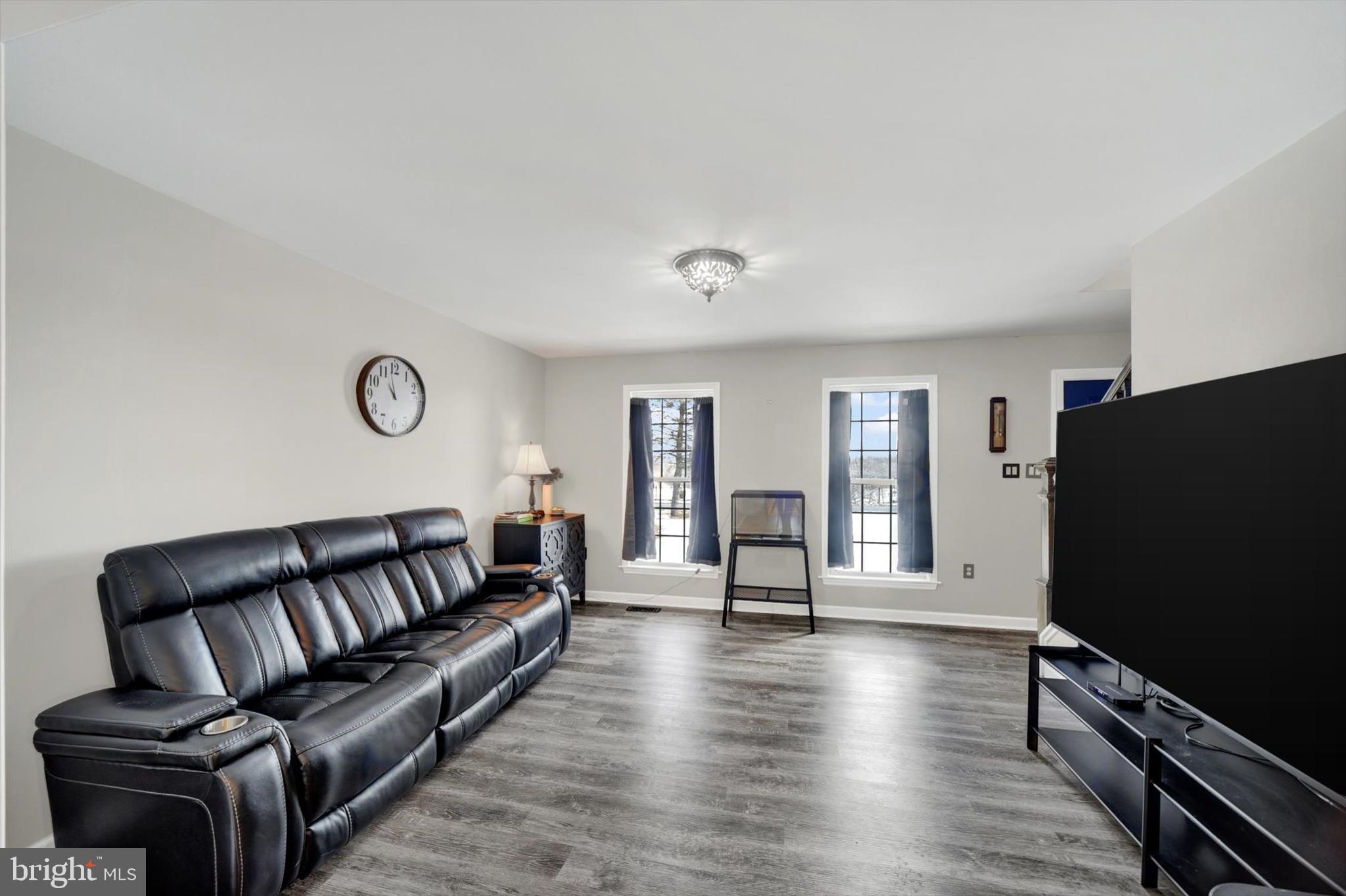 15910 Dark Hollow Road Upperco, MD 21155 - Photo 4 of 48