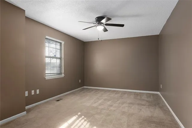 $222,000 | 6625 North Cosby Avenue, Kansas City, MO 64151