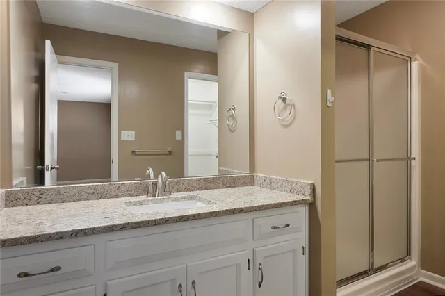 $222,000 | 6625 North Cosby Avenue, Kansas City, MO 64151