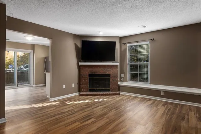 $222,000 | 6625 North Cosby Avenue, Kansas City, MO 64151