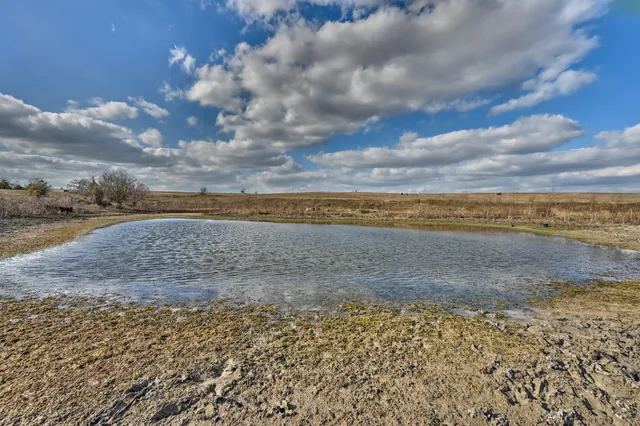 $3,507,768 | 6921 Schulz Lane, Bleiblerville, TX 78931