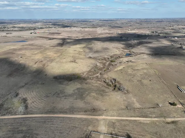 $3,507,768 | 6921 Schulz Lane, Bleiblerville, TX 78931