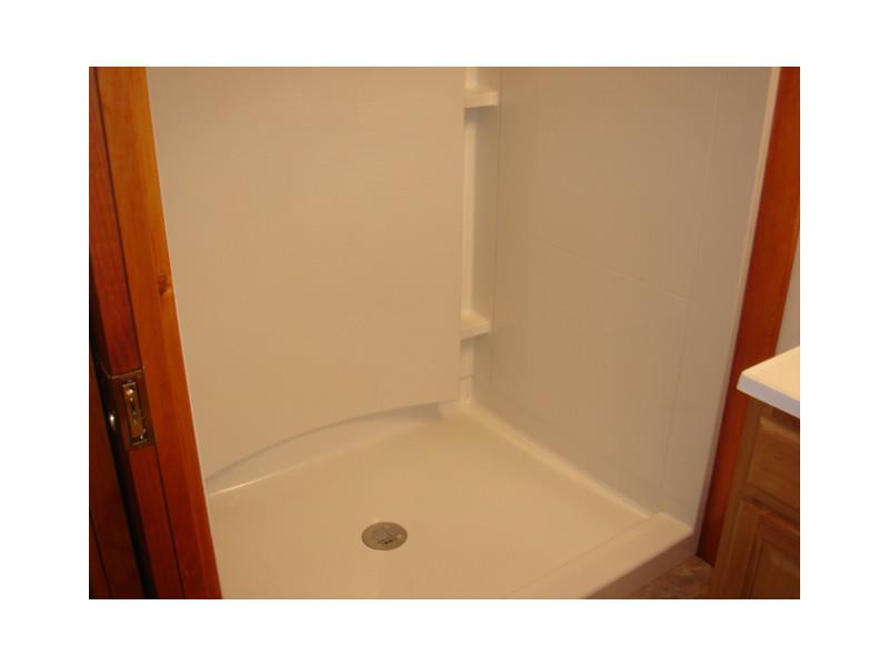 280 Michaels Road Meyersdale, PA 15552 - Photo 9 of 21 Full Bath.