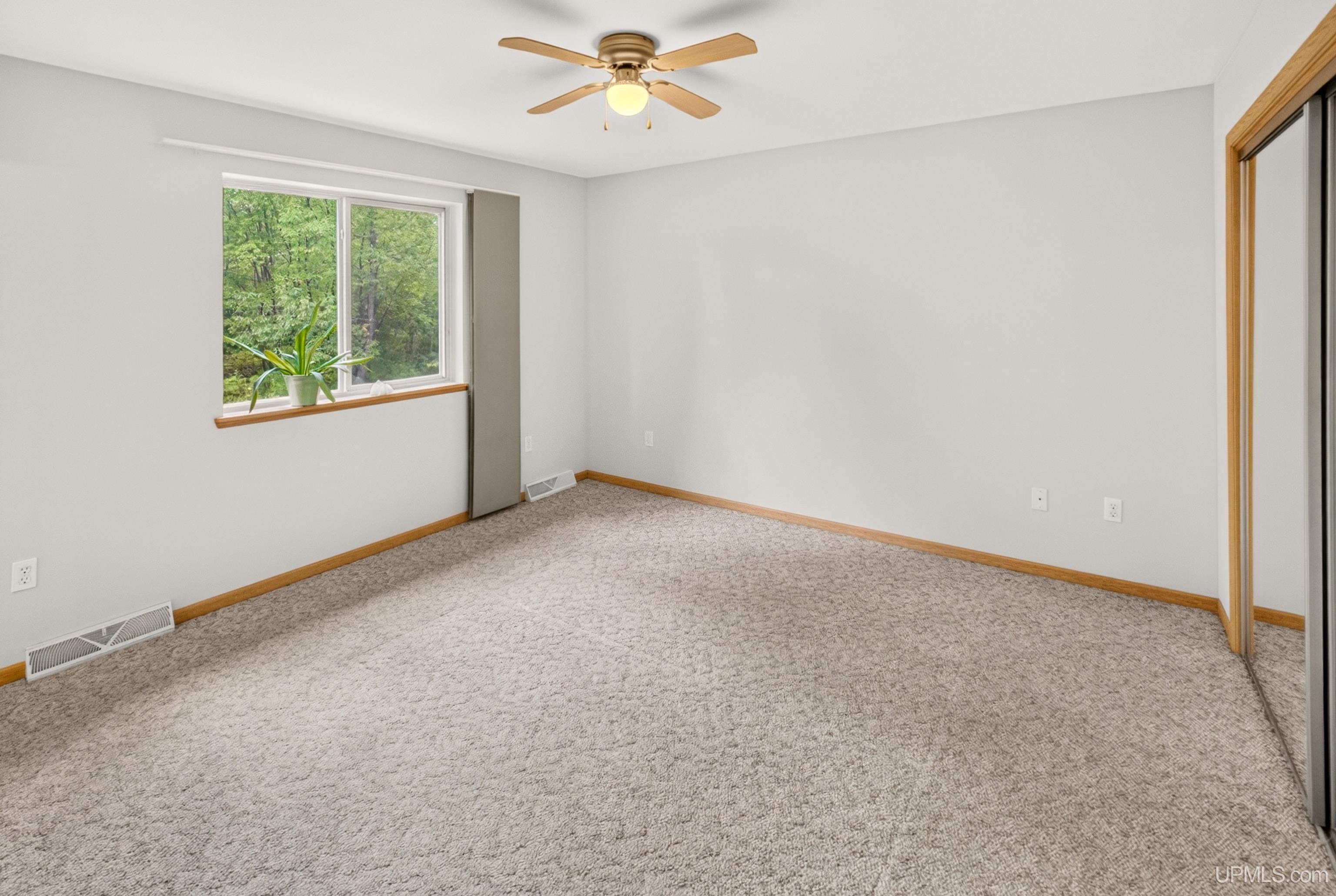 1675 Ellsworth Street Ishpeming, MI 49849 - Photo 8 of 35 Gallery Image 8