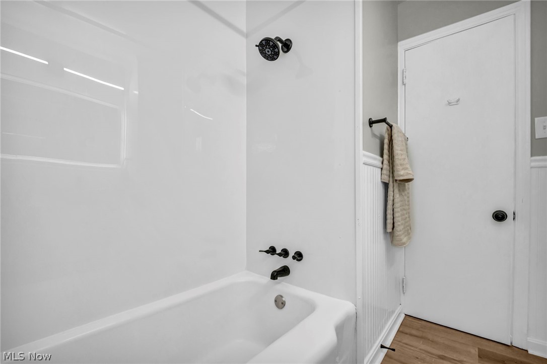 4250 Verona Road South Euclid, OH 44121 - Photo 21 of 31 Fully renovated bathroom