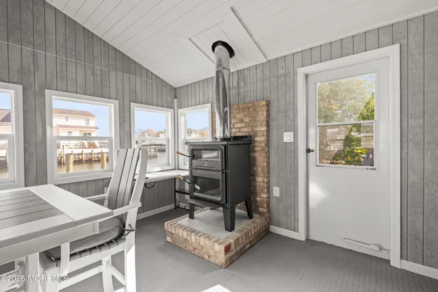 $699,900 | 21 Peg Leg Way, Waretown, NJ 08758