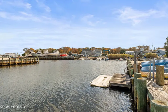 $699,900 | 21 Peg Leg Way, Waretown, NJ 08758