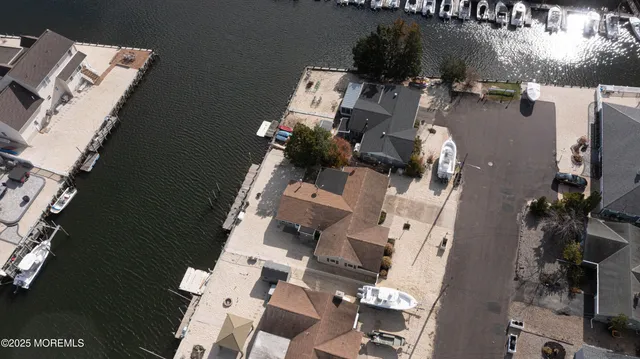 $699,900 | 21 Peg Leg Way, Waretown, NJ 08758