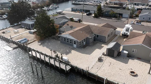 $699,900 | 21 Peg Leg Way, Waretown, NJ 08758