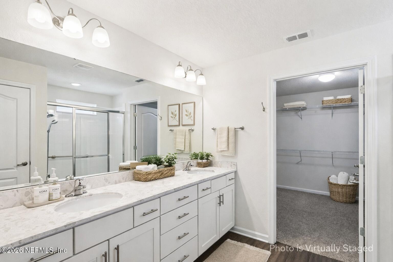 4090 Spring Creek Lane Middleburg, FL 32068 - Photo 15 of 32 Bathroom 2 - Photo is Virtually Staged