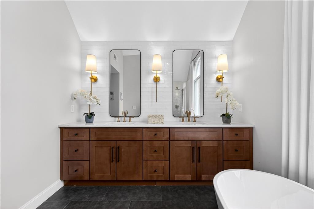 6385 Burruss Mill Road Cumming, GA 30041 - Photo 32 of 85