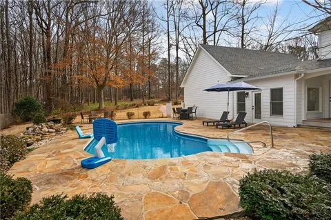 $875,000 | 6385 Burruss Mill Road, Cumming, GA 30041