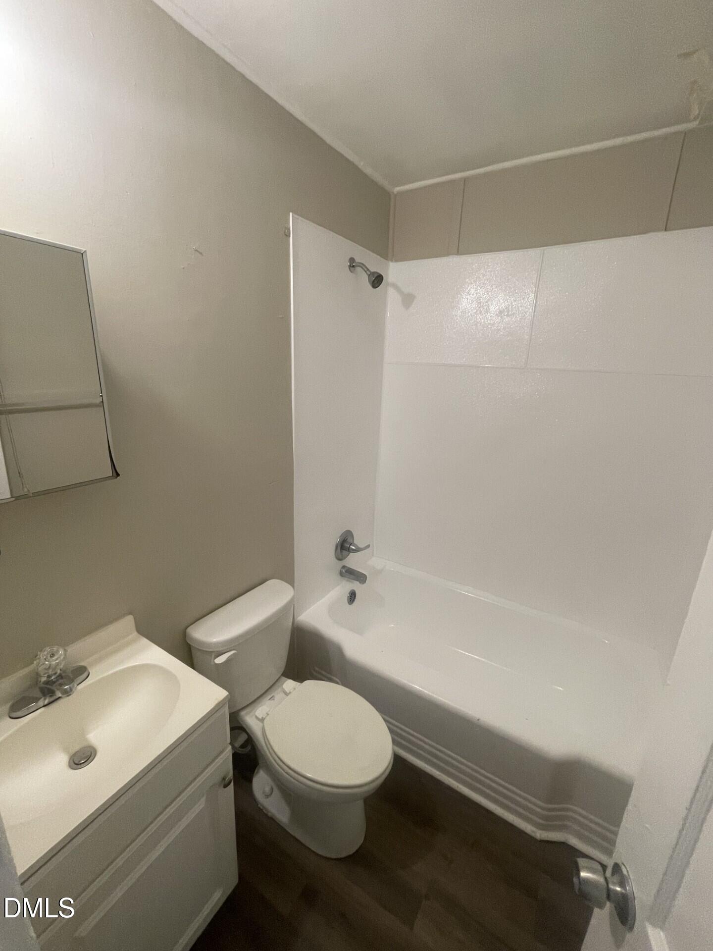657 Coleman Street Raleigh, NC 27610 - Photo 6 of 9 1c927b1c-73ba-489e-a10d-b230d4092d8f