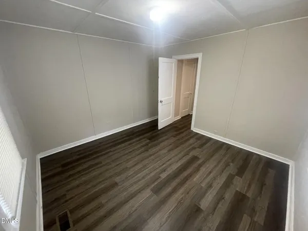 $895 | 657 Coleman Street, Raleigh, NC 27610
