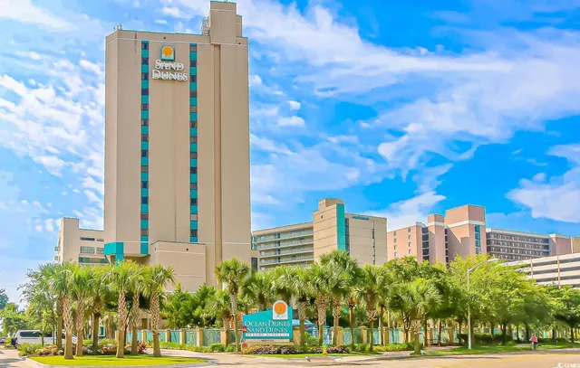 $269,900 | 202 74th Avenue North, Unit 24472448, Myrtle Beach, SC 29572