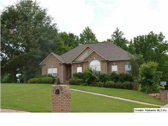 564 Orchard Circle Hayden, AL 35079 - Photo 2 of 23
