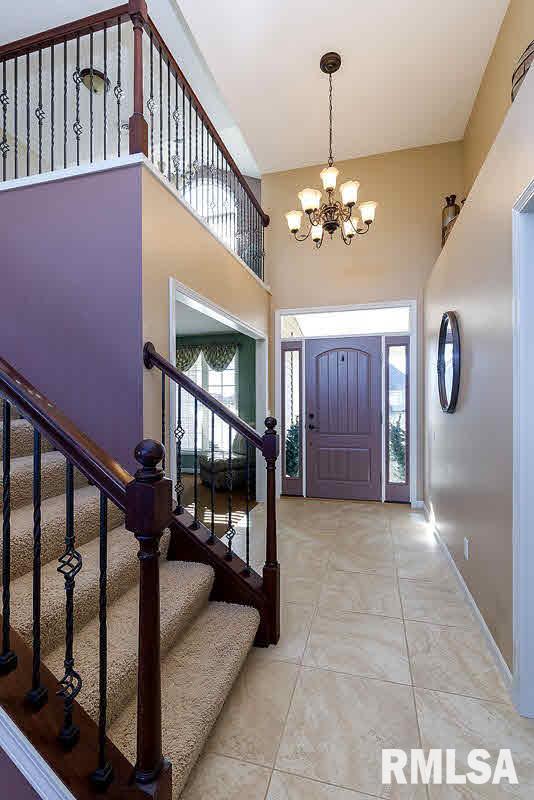 5657 Judge Road Bettendorf, IA 52722 - Photo 3 of 12 Gallery Image 3