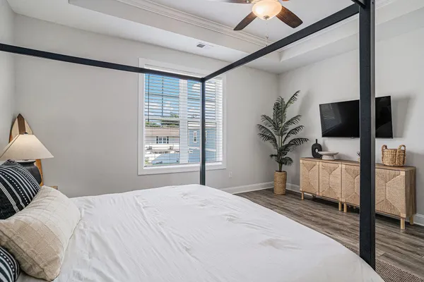 $720,000 | 454 Wilcox Avenue, Murrells Inlet, SC 29576