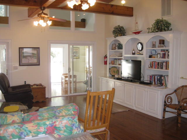 512 Pompano Street Edisto Island, SC 29438 - Photo 3 of 48 512 Pompano St. (16)