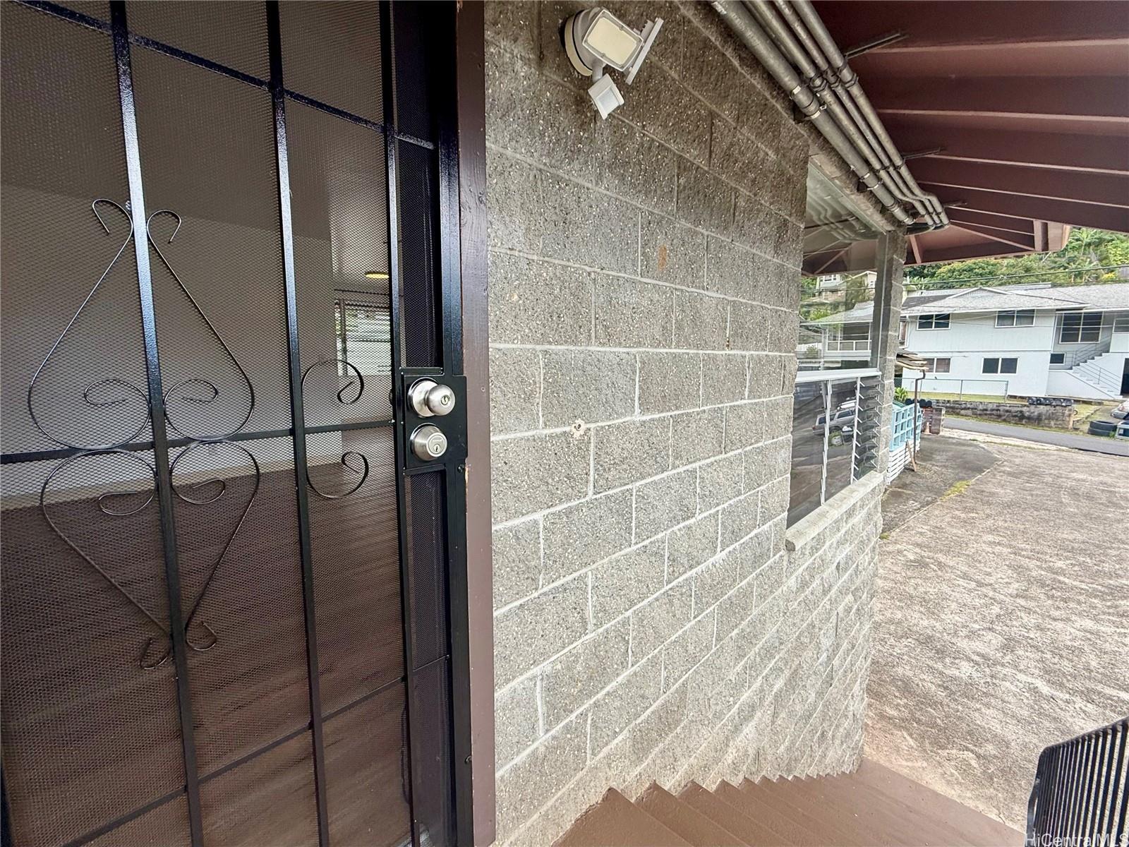 2826 Booth Road, Unit UPPR Honolulu, HI 96813 - Photo 19 of 20 Gallery Image 19