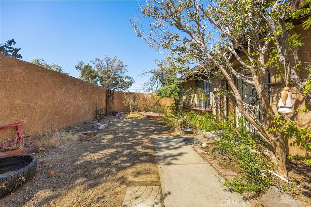 11273 Hesperia Road Hesperia, CA 92345 - Photo 33 of 42 Gallery Image 33