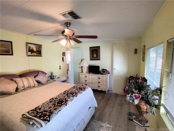 $129,995 | 195 Southeast Trafalgar Terrace, Stuart, FL 34994