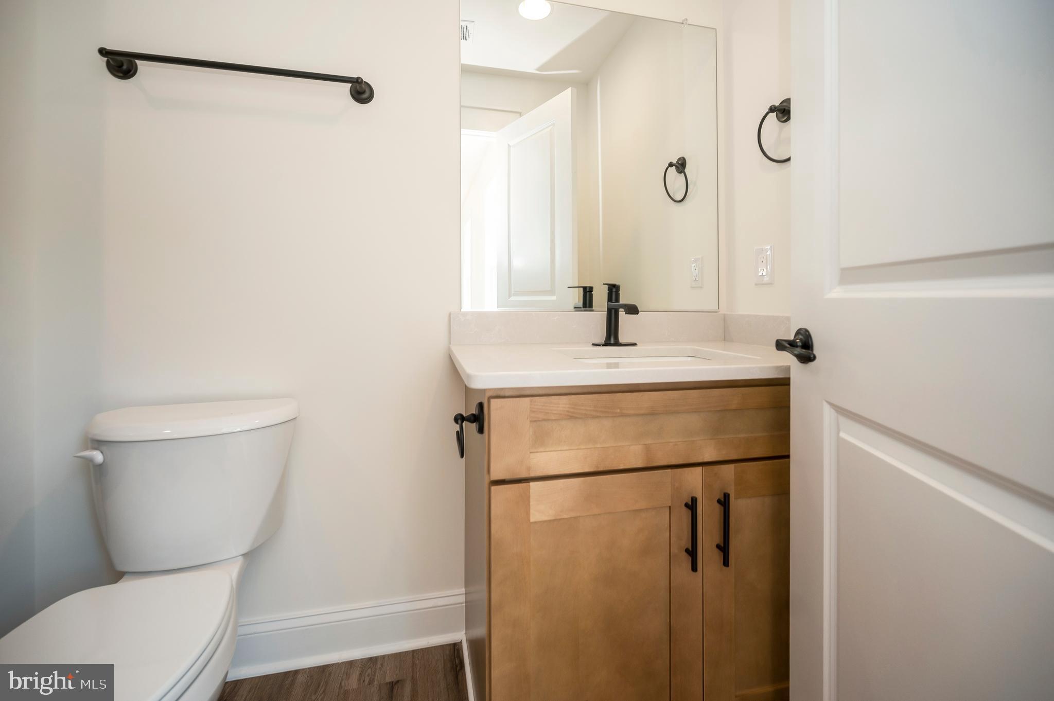 13208 Bristow Road Nokesville, VA 20181 - Photo 43 of 58 In suite bath bedroom 2