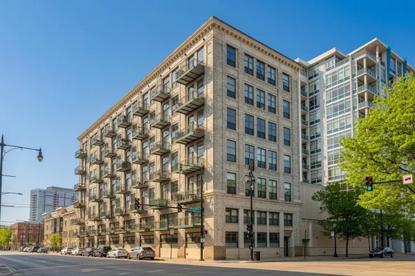 $2,700 | 1801 South Michigan Avenue, Unit 603, Chicago, IL 60616