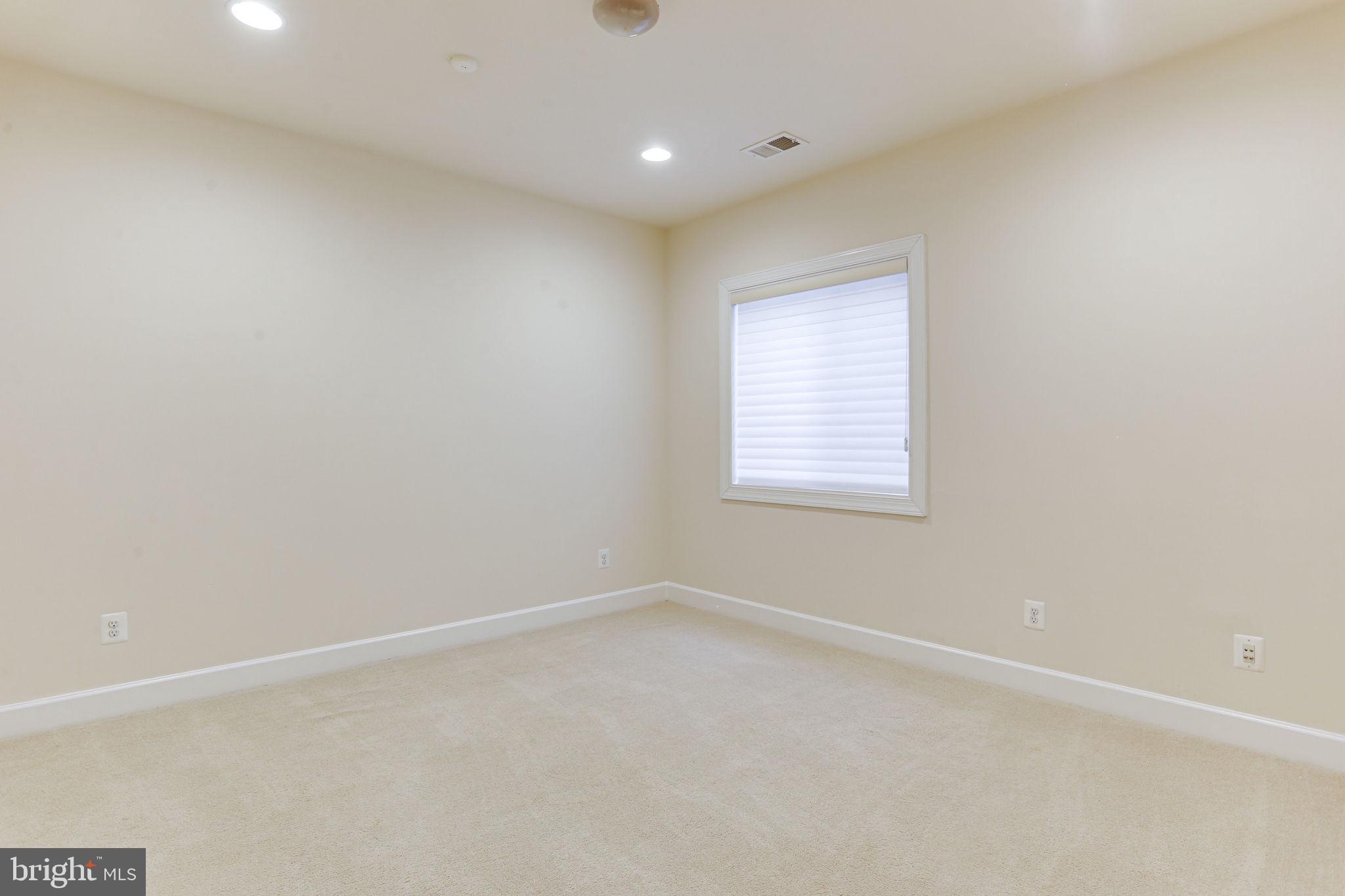 1303 Scotts Run Road McLean, VA 22102 - Photo 102 of 113 Gallery Image 102