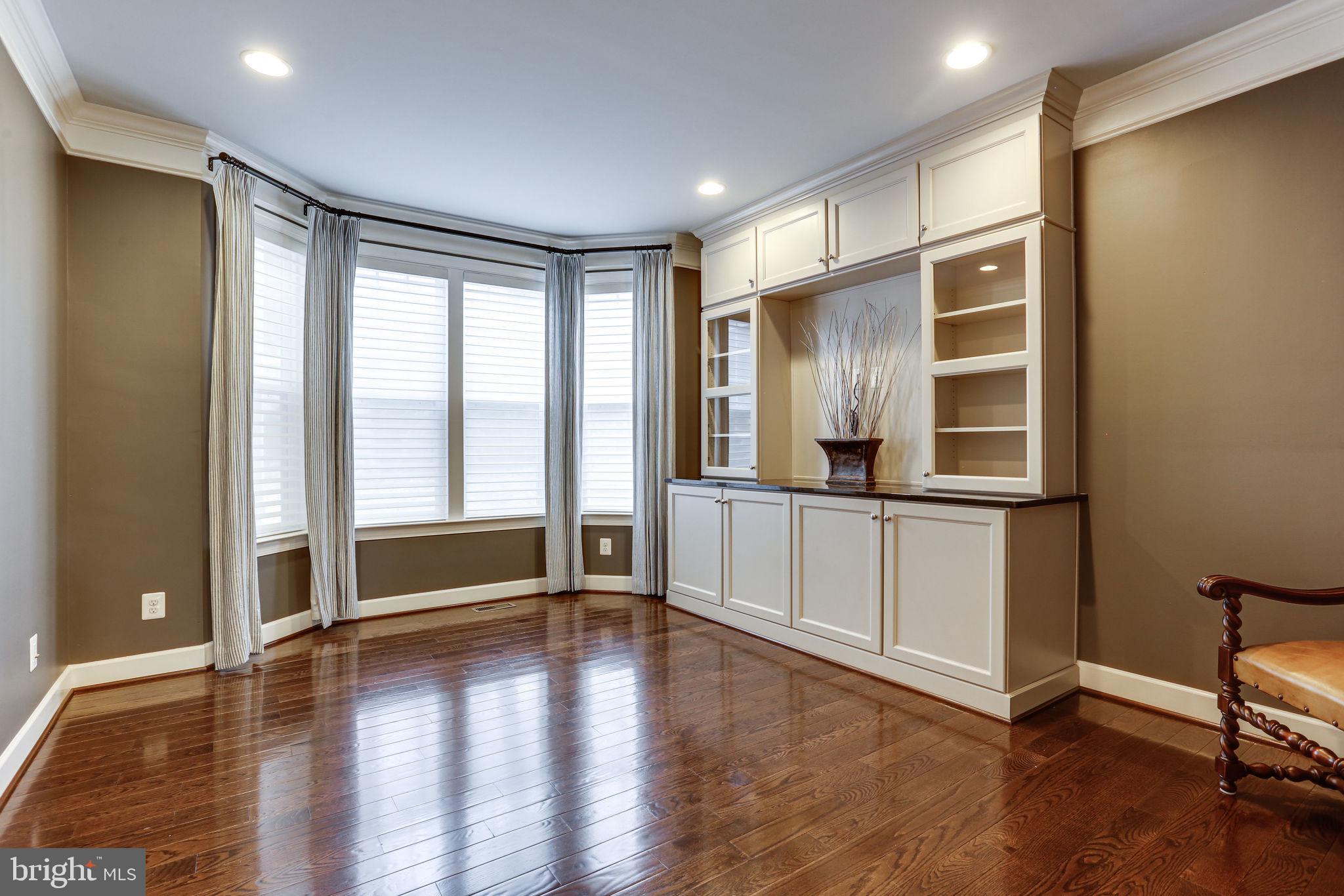 1303 Scotts Run Road McLean, VA 22102 - Photo 27 of 113 Gallery Image 27