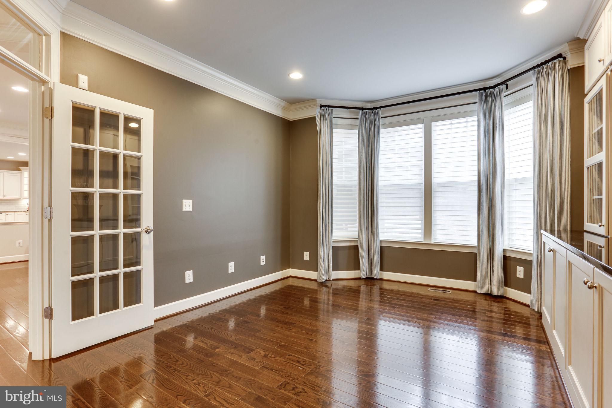 1303 Scotts Run Road McLean, VA 22102 - Photo 28 of 113 Gallery Image 28