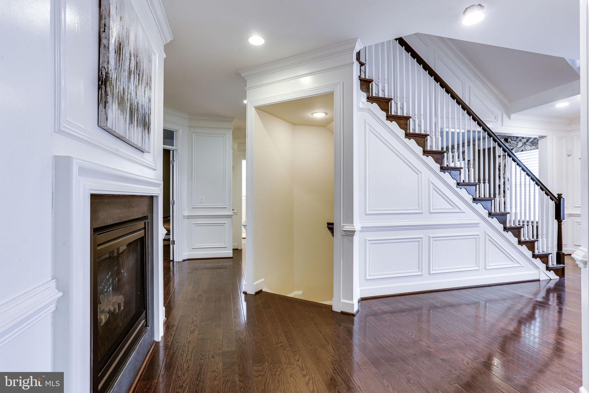 1303 Scotts Run Road McLean, VA 22102 - Photo 10 of 113 Gallery Image 10