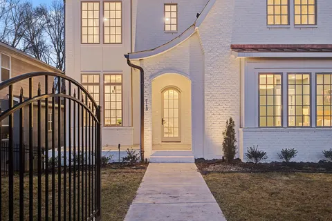 $1,879,900 | 713 South 12th Street, Nashville, TN 37206