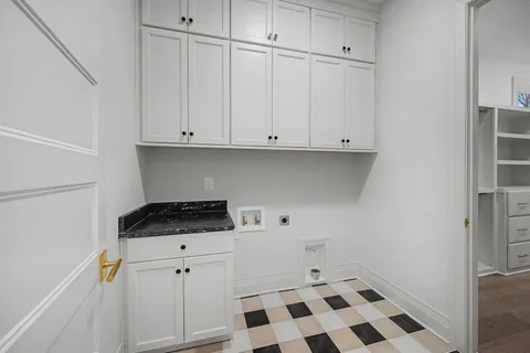 $1,879,900 | 713 South 12th Street, Nashville, TN 37206