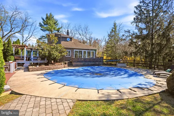 $925,000 | 916 General Howe Drive, West Chester, PA 19382