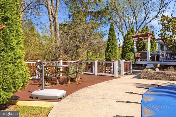 $925,000 | 916 General Howe Drive, West Chester, PA 19382